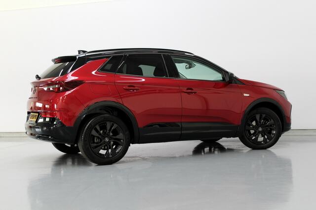 Opel Grandland 1.2 Turbo Ultimate 131PK, "AUTOMAAT" | ALCANTARA | CRUISE | CARPLAY | STOEL/RUIT VERWARMING