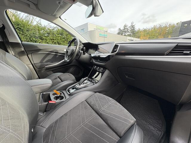 Opel Grandland 1.6 Turbo Plug-In Hybrid 4x4 Ultimate 360 Camera, LED, Afn. Trekhaak, Dodehoeksensoren, Stoel/Stuurverwarming