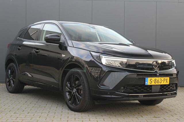 Opel Grandland 1.2 Turbo Level 4 | Automaat | Incl. 12 maanden garantie | Apple Carplay | Stoel en stuurverwarming | Sportstoelen | Virtueel dashboard | Cruise control | Climate control | Verkeersbord herkenning | Parkeersensoren | Lane assist | Draadloos telefoon laden
