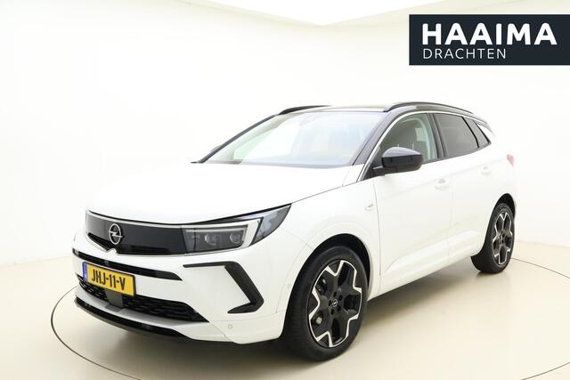 Opel Grandland 1.2 Turbo Ultimate 130pk Automaat | Achteruitrijcamera | Alcantara bekleding | Climate Control | Navigatie | Adaptive Cruise control | Stoel + stuurwielverwarming | Elektrische achterklep | Voorruitverwarming