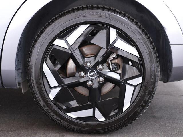 Opel Grandland 1.6 Turbo Plug-In Hybrid 4x4 GSe