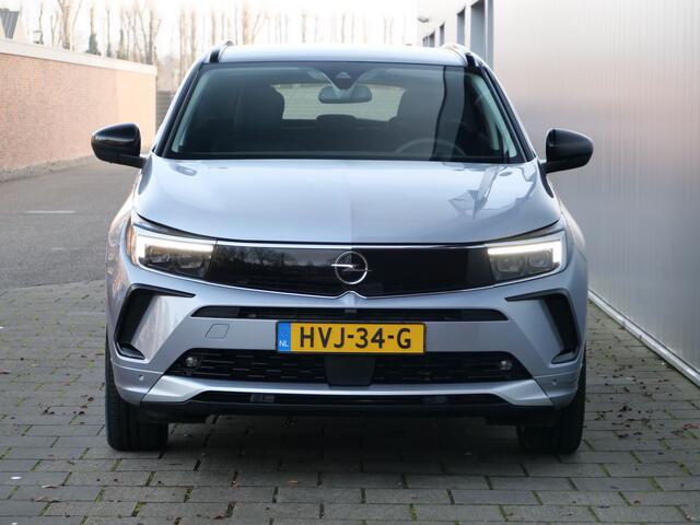 Opel Grandland 1.2 Turbo Business Elegance 130 Pk Automaat Navi / Apple Carplay / DAB / Winterpakket / Camera