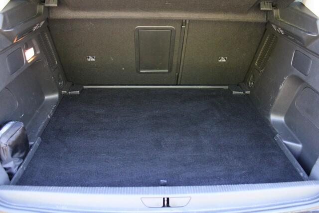 Opel Grandland 1.2 Turbo 131pk Edition | Achteruitrijcamera | Trekhaak | Stoelverwarming | Navigatie | Carplay