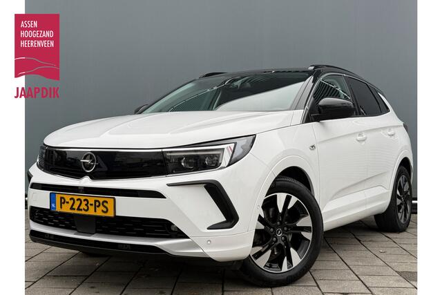 Opel Grandland BWJ 2022 | 1.2T 131PK Ultimate | TREKHAAK | 360 CAMERA | LEDER/ALCANTARA | CLIMA | WINTERPAKKET | NAVI | CARPLAY