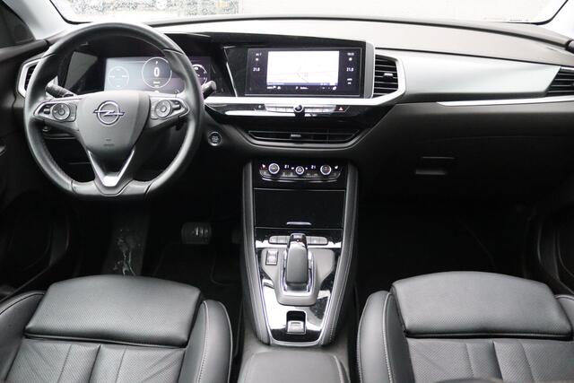 Opel Grandland 1.6T. Plug in Hybrid/PHEV 4x4 300PK Elegance Leder-pack/Elegance-pack