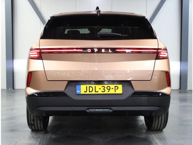 Opel Grandland 1.2 145PK Hybrid Business Edition | 8 JAAR GARANTIE!! | Head-up display | AppleCarPlay/AndroidAuto | Navigatie | Cruise Control | Keyless | AGR Stoelen | Stoel/Stuur/Voorruitverwarming | FULL LED | 360'Camera | Isofix | Privacy Glass |