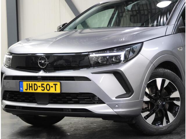 Opel Grandland 1.6 Turbo Plug-In Hybrid Business Elegance 225PK | Navigatie | Climate Control | Adaptieve Cruise Control | Achteruitrijcamera | 18" LMV | Verwarmbaar Stuur | LED | Apple Carplay/Android Auto |