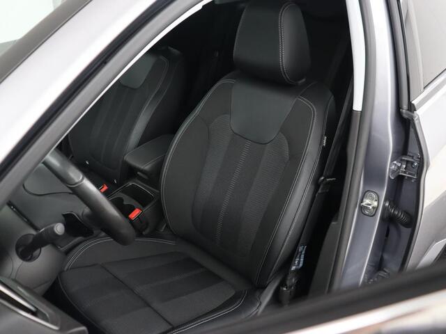 Opel Grandland 1.6 Turbo Plug-In Hybrid Level 3 | Trekhaak | Adaptive cruise | 360 Camera | Navigatie | Carplay | Stuurverwarming | Full LED | PHEV