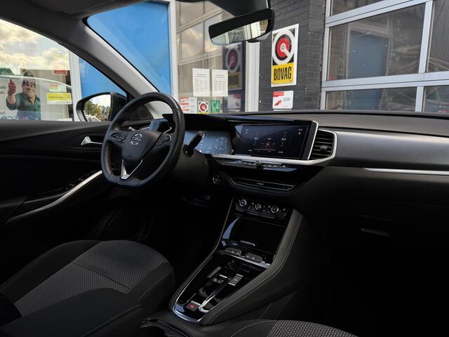 Opel Grandland 1.6 Turbo Plug-In Hybrid GS GRATIS Afleverpakket! | Achteruitrijcamera | Apple Carplay | Voorstoelen Verwarmd |