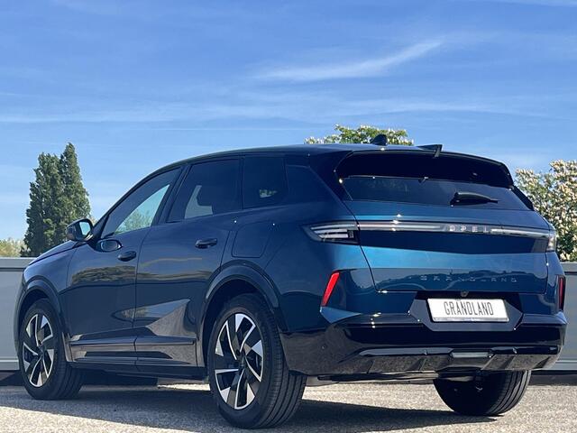 Opel Grandland Electric GS EV 73kWh 210pk | PANARAMADAK | 360° GRADEN CAMERA | AGR-STOELEN |