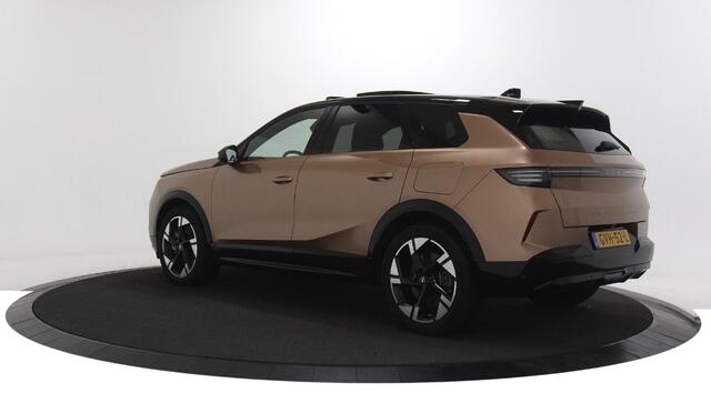 Opel Grandland Electric GS 73 kWh Panoramadak / Camera / Navigatie