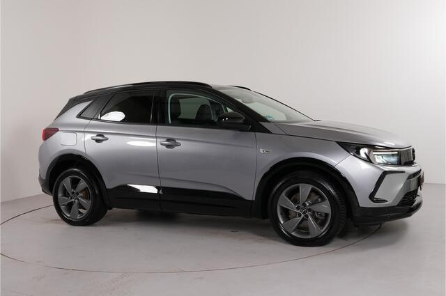 Opel Grandland 1.6 Turbo GS 225 pk PHEV | Stl. verw. | 360 camera | Keyless | El. achterklep | Dodehoek | Inparkeer |
