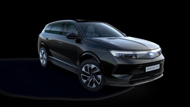 Opel Grandland 1.6 Turbo Plug-in-Hybrid Business Edition | NIEUW | Uit voorraad leverbaar! | Panorama dak| Automaat | Trekhaak | 87km EV Actieradius WLTP | Voorruit Verwarming | Dodehoek Detectie |