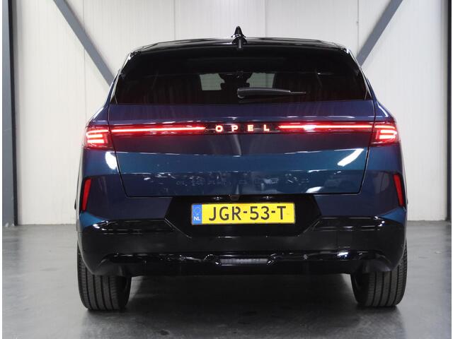 Opel Grandland 1.6 195PK Turbo Plug-in-Hybrid GS | 1ste eigenaar | Head-up display | AppleCarPlay/AndroidAuto | Schuifkanteldak | Navigatie | Adaptieve Cruise Control | Keyless | AGR Stoelen | Stoel/Stuur/Voorruitverwarming | FULL LED | 360°Camera | Isofix | Privacy Gla