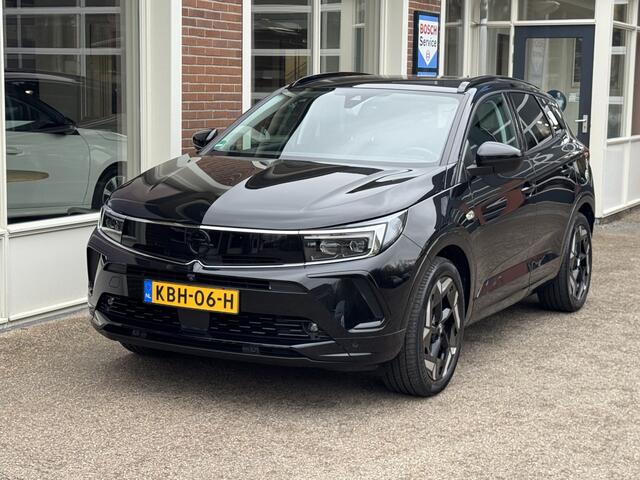Opel Grandland 1.6 Turbo Plug-In Hybrid 4x4 GSe Automaat, Hybrid, 300 Pk, alle opties.