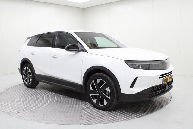 Opel Grandland 1.2 Turbo Hybrid GS | Adapt. Cruise | Head-Up Display | voorstoel(en) ergonomisch | Camera 360 PDC v&a | Stuurviel Verwarmd |