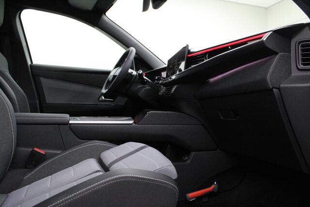 Opel Grandland 1.2 Turbo Hybrid GS | Adapt. Cruise | Head-Up Display | voorstoel(en) ergonomisch | Camera 360 PDC v&a | Stuurviel Verwarmd |