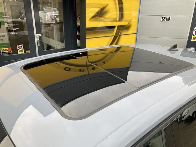 Opel Grandland Electric Business Edition 73 kWh | Voorraad direct leverbaar! | Elektrisch schuifdak | Warmtepomp | Headup display | Focal | Elektrische achterklep | Voorruitverwarming | Adapt. Cruise control