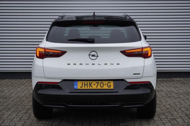 Opel Grandland 1.6 Turbo Hybrid GS / Camera / Winterpakket / Adaptive cruise / AGR-stoelen