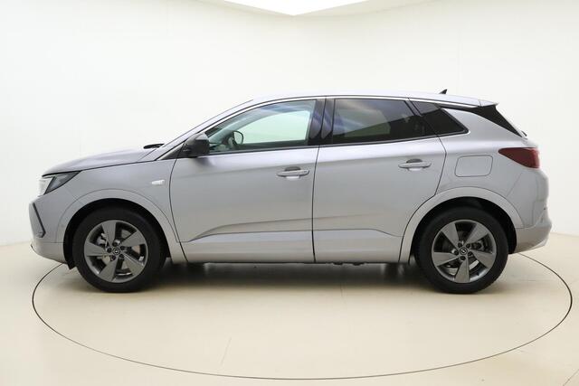 Opel Grandland 1.6 Turbo 225pk Automaat Plug-In Hybrid GS | Navigatie | Lederen bekleding | Stoelverwarming & ventilatie | Adapt. Cruise control | Camera | Keyless | Lichtmetalen velgen