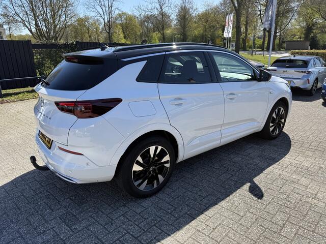 Opel Grandland 1.6 T Automaat Plug-In Hybrid Elegance /Navi/Clima/Cruise/18"LM