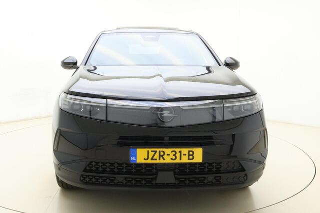 Opel Grandland 1.2 Turbo Hybrid GS | Automaat | Achteruitrij camera | Apple carplay | Adaptive cruise controle | stuur en voorstoelen verwarmd | Navigatie systeem full map