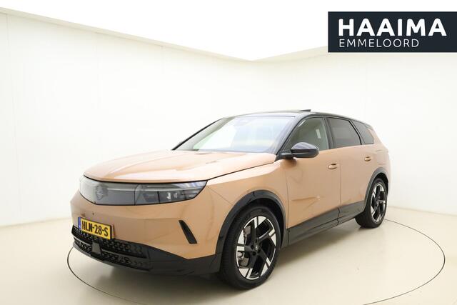 Opel Grandland Electric GS 73 kWh | Panoramisch Schuifdak | 20" Lichtmetalen velgen | Electrische achterklep | AGR Stoelen | Stoel & Stuurverwarming