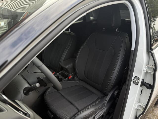 Opel Grandland 1.2 Turbo GS l Stuurverwarming l Camera l Stoelverwarming l Apple Carplay l