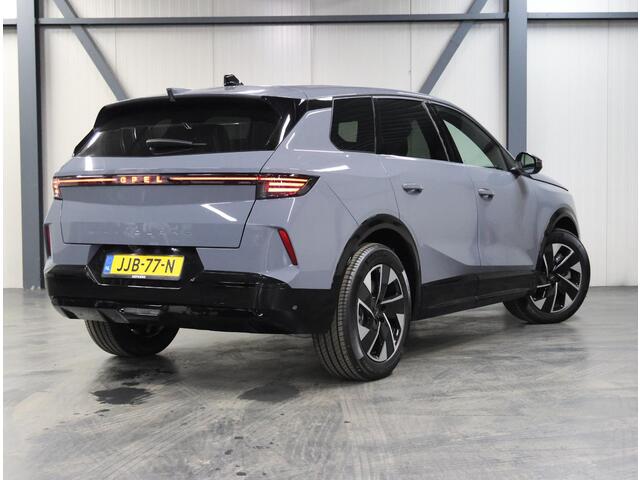 Opel Grandland Electric Business Edition 73 kWh | Incl. ¤1.897,08 Korting! | 17% bijtelling | AUTOMAAT | Warmtepomp | 360° Camera | Stoel, stuur & voorruit verwarmd | Apple Carplay/Android Auto | Elektr. achterklep | ARG-stoelen | Matrix LED | Navigatie |