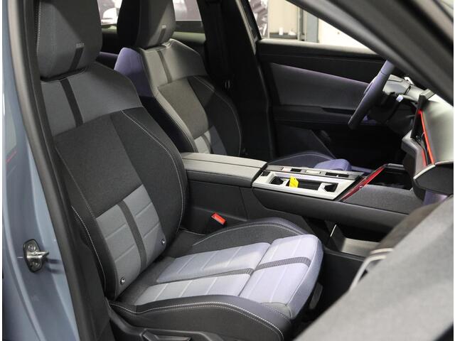 Opel Grandland Electric Business Edition 73 kWh | Incl. ¤1.897,08 Korting! | 17% bijtelling | AUTOMAAT | Warmtepomp | 360° Camera | Stoel, stuur & voorruit verwarmd | Apple Carplay/Android Auto | Elektr. achterklep | ARG-stoelen | Matrix LED | Navigatie |