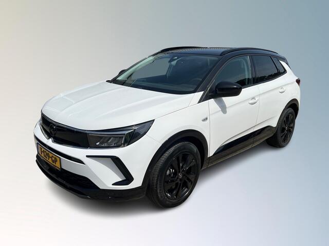 Opel Grandland 1.6 TURBOHY LEVEL 4