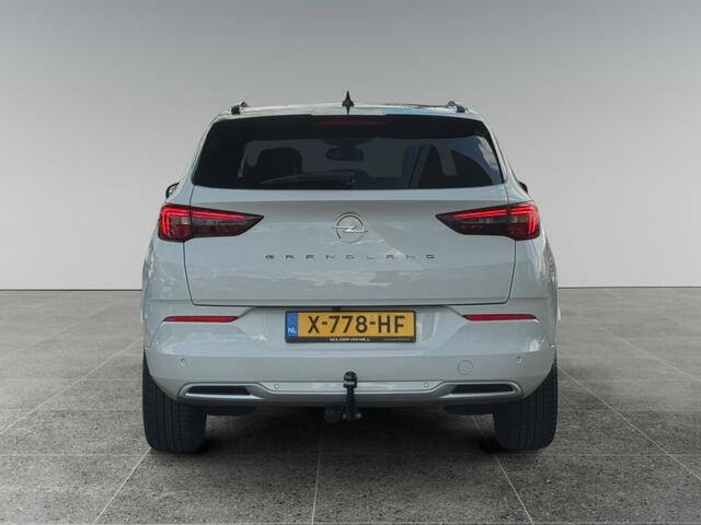 Opel Grandland Ultimate 1.2 Turbo 130pk EAT8 | ALCANTARA / LEDER | TREKHAAK | MATRIX LED | TWO-TONE! | 360° CAMERA | NAVI | AGR-STOELEN | ISOFIX |