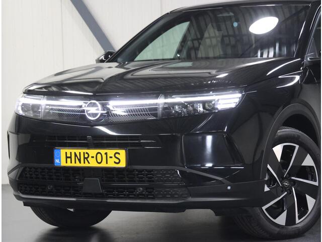 Opel Grandland 1.2 145PK Turbo Hybrid GS | 1ste eigenaar | Head-up display | AppleCarPlay/AndroidAuto | Navigatie | Adaptieve Cruise Control | Keyless | AGR Stoelen | Stoel/Stuur/Voorruitverwarming | FULL LED | 360'Camera | Isofix | Privacy Glass |