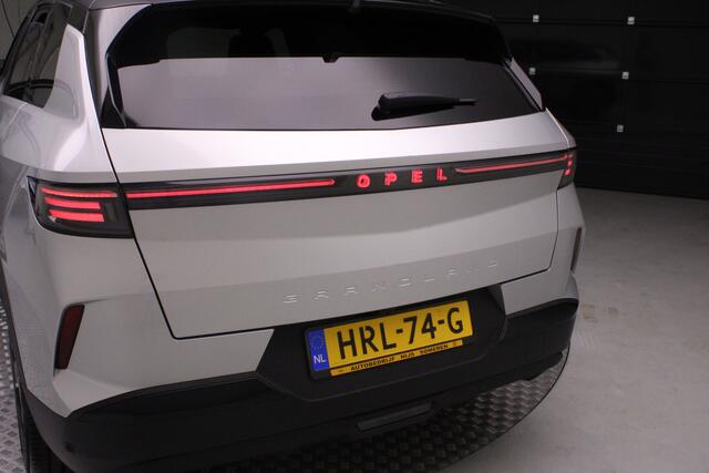 Opel Grandland 1.2 Turbo Hybrid GS | automaat | climate | navi | cruise adaptief | dode hoek | head up | pdc v/a+camera | carplay | keyless