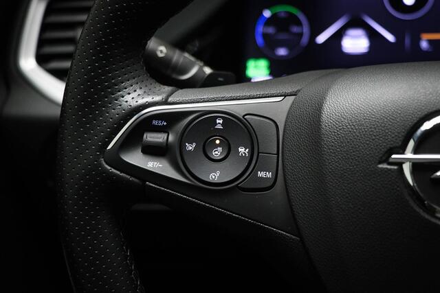 Opel Grandland 1.6 Turbo Plug-In Hybrid 4x4 GSe | SOH 98% | ADVANCED PARK ASSIST | STUURVERWARMING | DAB | APPLE | 360 CAMERA