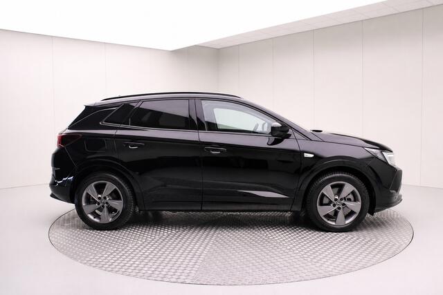 Opel Grandland 1.6 Turbo Plug-In Hybrid 4x4 GSe | 300PK | Elektr. Achterklep / Blind Spot / Keyless / AGR Stoelen / Stoel, Stuurverwarming