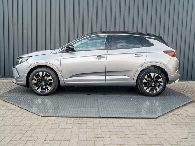 Opel Grandland 1.2 Turbo GS Line | Keyless | Adapt. Cr. | Matrix Led | Prijs Rijklaar!!
