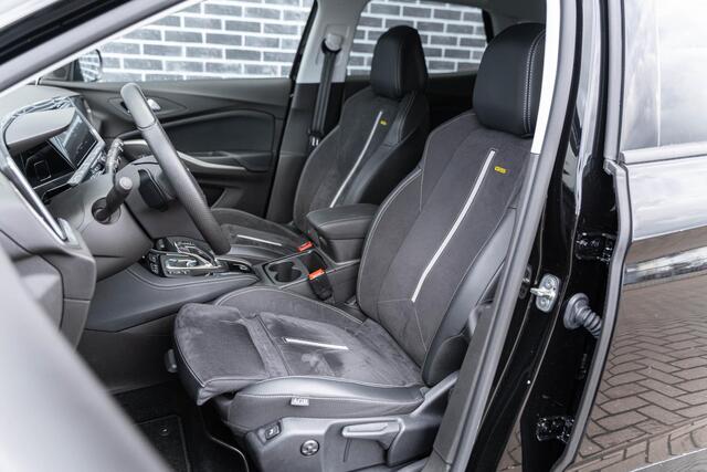 Opel Grandland 1.6 Turbo Plug-In Hybrid 4x4 GSe | PHEV| AGR-stoelen | Matrix LED Koplampen | Keyless Entry | Elektrische Achterklep | Achteruitrijcamera | Parkeersensoren | Navigatie | Apple Carplay | Android Auto | Cruise Control Adaptief