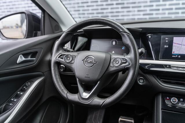 Opel Grandland 1.6 Turbo Plug-In Hybrid 4x4 GSe | PHEV| AGR-stoelen | Matrix LED Koplampen | Keyless Entry | Elektrische Achterklep | Achteruitrijcamera | Parkeersensoren | Navigatie | Apple Carplay | Android Auto | Cruise Control Adaptief