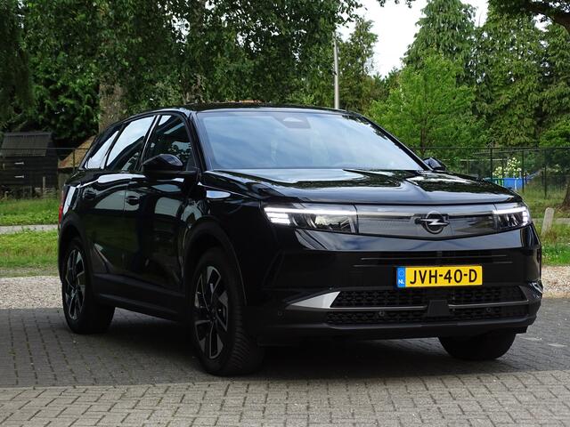 Opel Grandland 1.2 Turbo Hybrid GS
