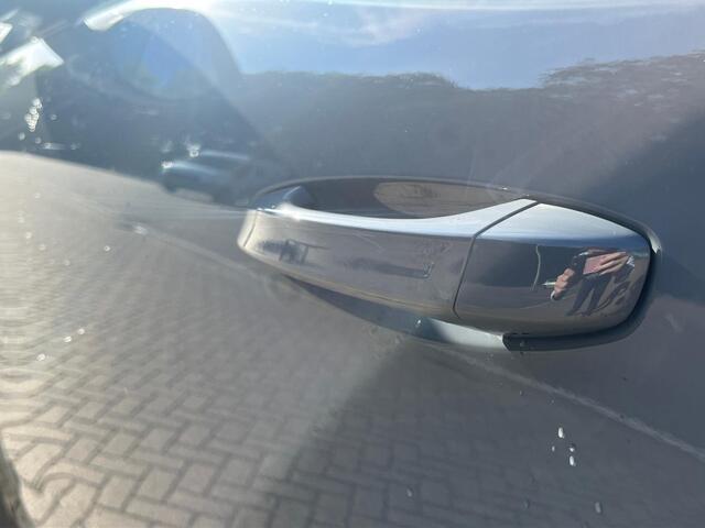 Opel Grandland Ultimate 1.6 Turbo Plug-in-Hybrid 195pk | NAPPA LEDER | SCHUIF/KANTELDAK | MASSAGE STOELEN | NAVI | CLIMA |