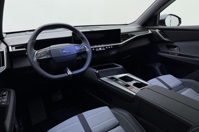 Opel Grandland Electric Business Edition 73 kWh | ACTIEPRIJS | Schuif-/kanteldak | Focal Audio | Trekhaak | AGR Comfortstoelen | Warmtepomp | Snel leverbaar