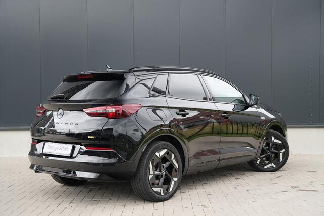 Opel Grandland 1.6 Turbo Plug-In Hybrid 4x4 GSe - Stoel/Stuurverwarming - 360 - Keyless - Blindspot - Carplay - AGR - Rijklaar