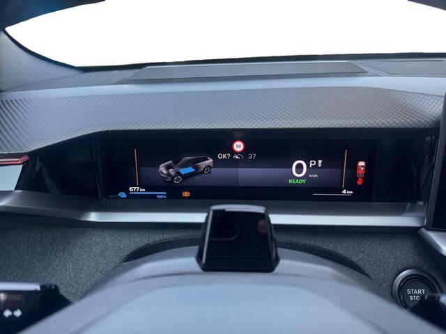 Opel Grandland Electric Business Edition 97 kWh | BESCHIKBAAR PER OKTOBER | HUD | NAV | CLIMA | 360 CAMERA | FOCAL | ELEKT.ACHTERKLEP |