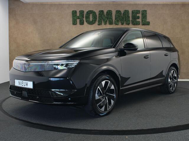 Opel Grandland Electric GS 73 kWh - NIEUWE AUTO - 3 FASE - DIRECT UIT VOORRAAD LEVERBAAR - TREKHAAK - PARKEERSENSOREN VOOR EN ACHTER - STOEL EN STUURVERWARMING - NAVIGATIE - KEYLESS ENRTY & START - APPLE CARPLAY/ ANDROID AUTO -360 GRADEN CAMERA