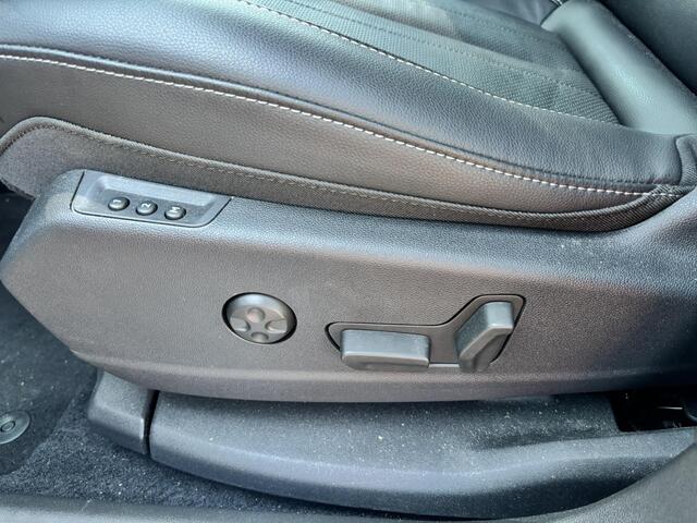 Opel Grandland GS 1.6 Hybrid PHEV 225pk e-EAT8 | NAPPA LEDER | TREKHAAK | WINTERPAKKET | STOEL MEMORY |