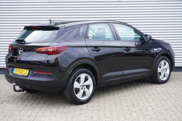Opel Grandland 1.6 Turbo Hybrid Busniness Editon / Trekhaak / Camera / Adaptive Cruise / Stuurverwarming