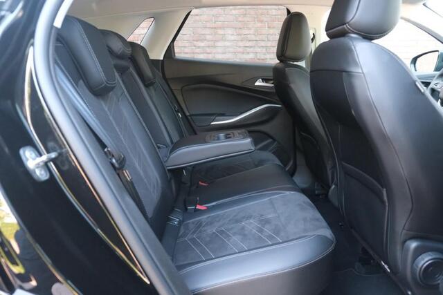 Opel Grandland 1.2 Turbo 130pk EAT8 GS | Navi | App Connect | Adaptive Cruise | Camera | Alcantara | Winterpakket