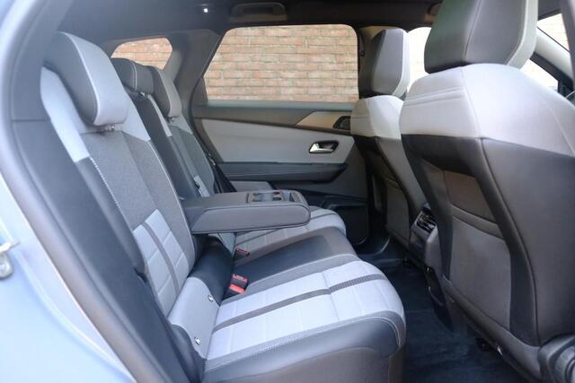 Opel Grandland 1.2 Turbo Hybrid 145pk eDCT6 GS | Navi | App Connect | Adaptive Cruise | Climate Control | Panoramadak | 360° Camera | Focal Audio | Keyless