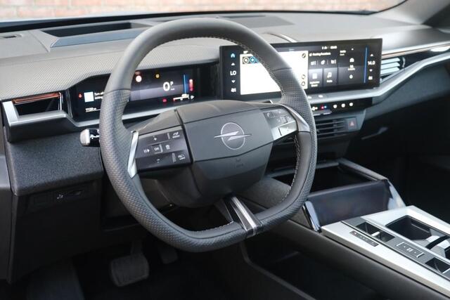 Opel Grandland 1.2 Turbo Hybrid 145pk eDCT6 GS | Navi | App Connect | Adaptive Cruise | Climate Control | Panoramadak | 360° Camera | Focal Audio | Keyless